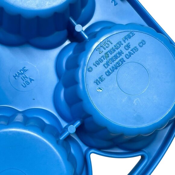 VTG 1987 Fisher Price Fun With Food Baking 2151 Playset Muffin Cupcake Cookie - Picture 8 of 8